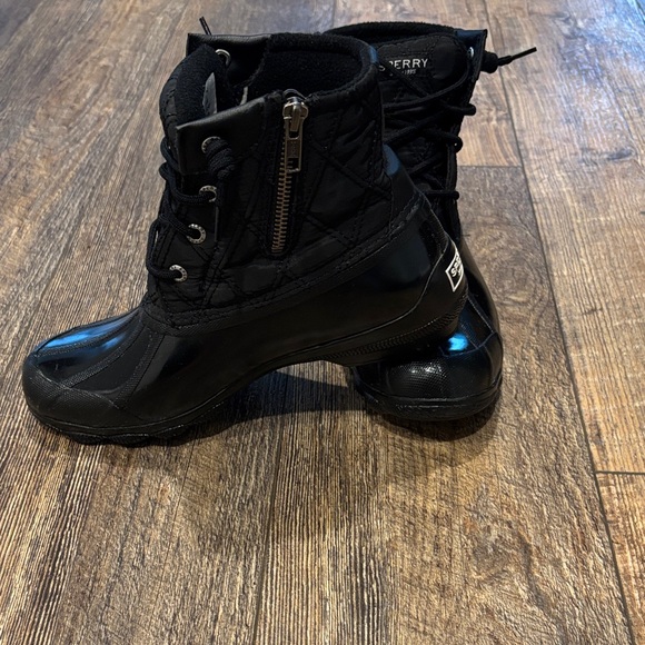 Sperry Black Quilted Waterproof Boots sz 7.5 - Picture 4 of 7